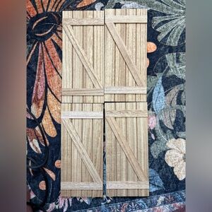 Wooden Barn Door Decor